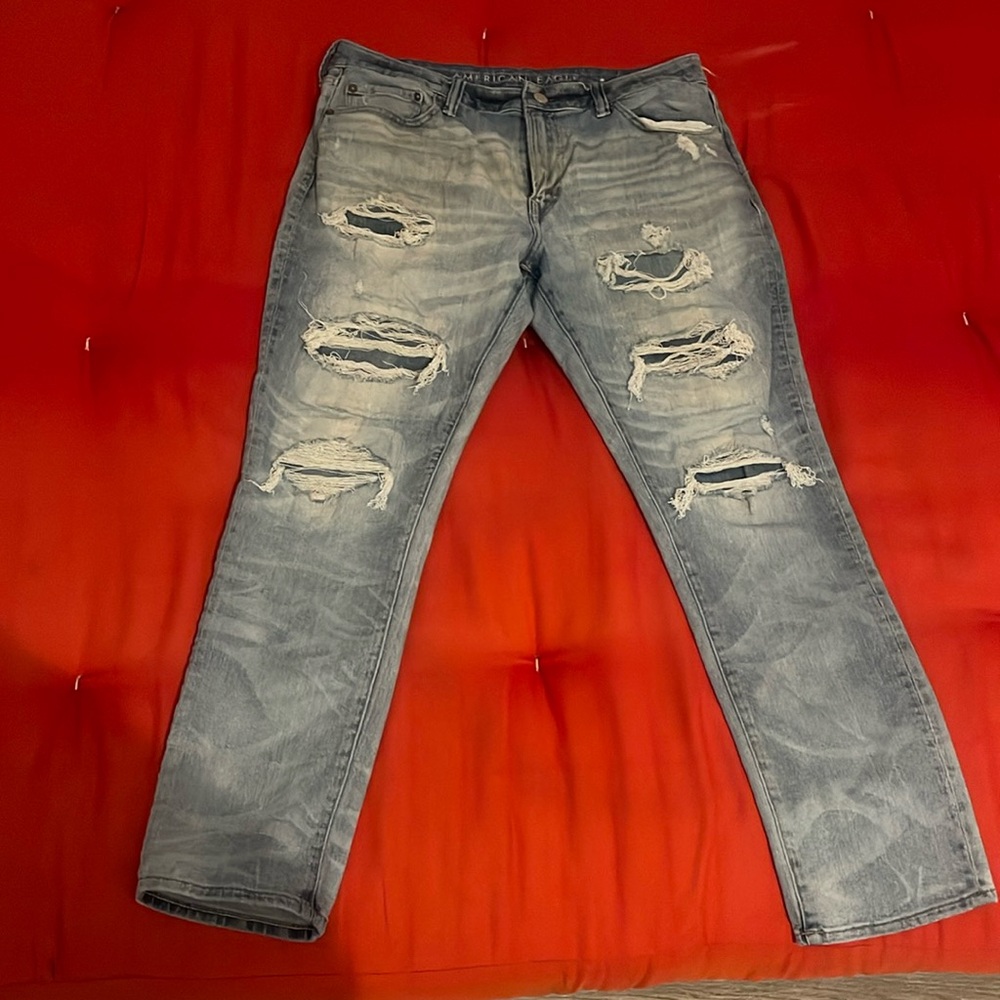 Amerian Eagle blue jeans